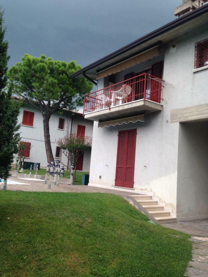Residence Degli Ulivi Sirmione Eksteriør bilde